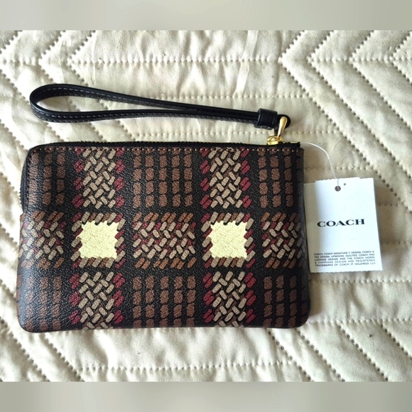 Authentic Coach Brown and Red Wristlet - Picture 2 of 3